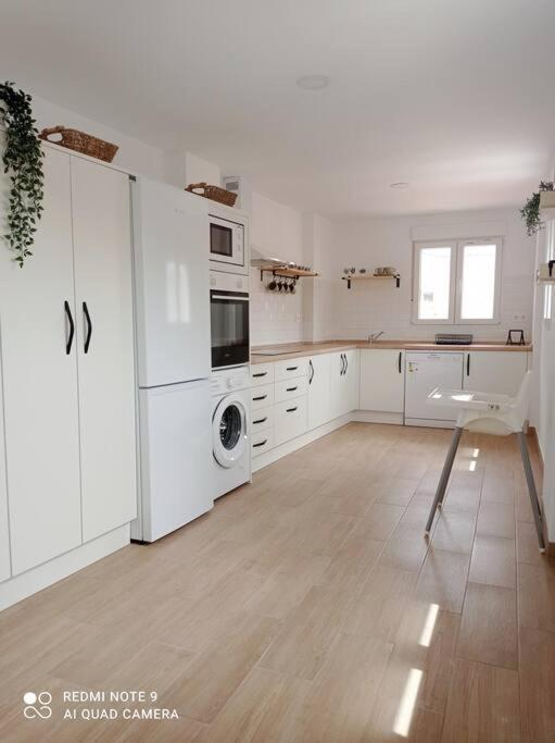 Piso A 5 Min De La Alhambra Apartamento *